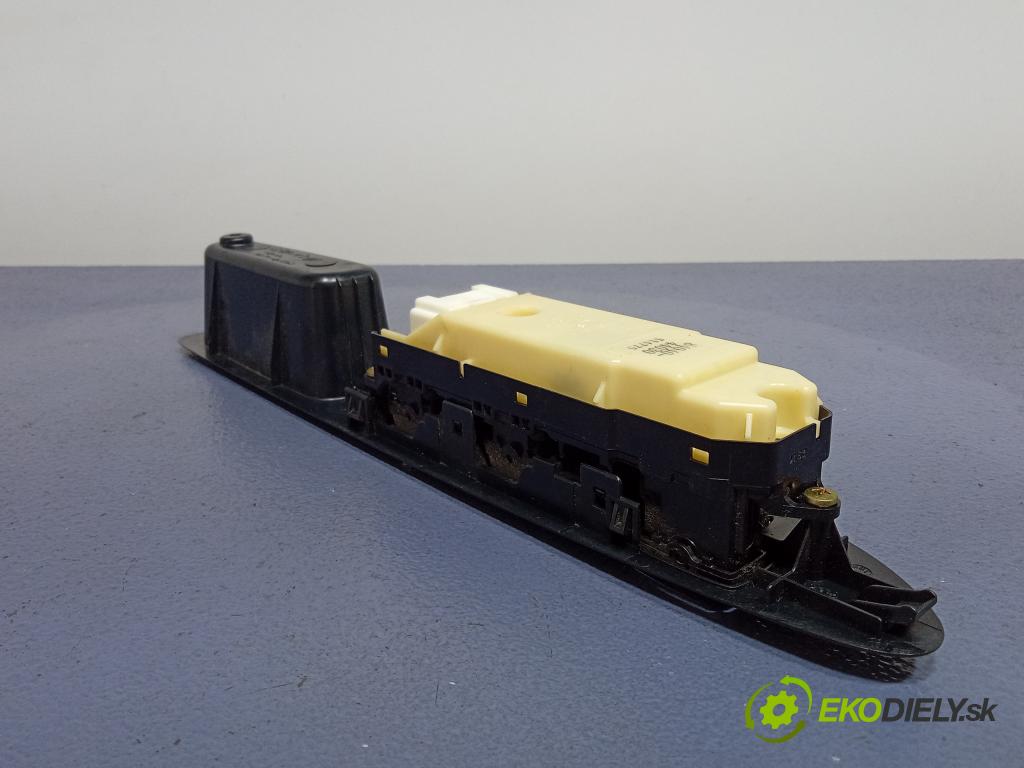 Toyota Avensis 2004 prepínač Okná: 84040-44030