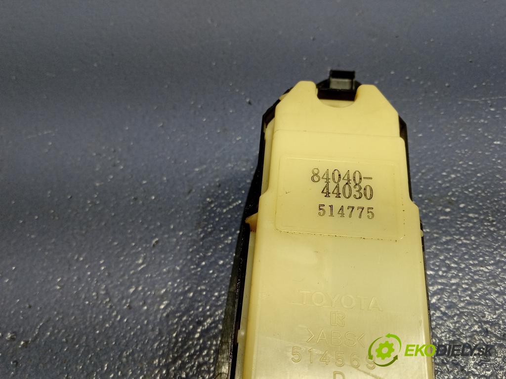 Toyota Avensis 2004 prepínač Okná: 84040-44030