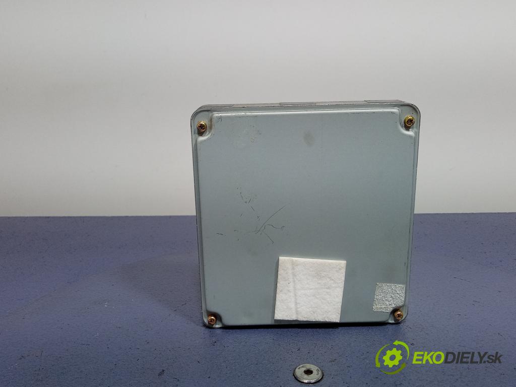 Toyota Avensis 2004 riadiaca jednotka Motor: 89661-44360