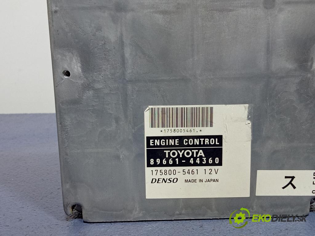 Toyota Avensis 2004 riadiaca jednotka Motor: 89661-44360