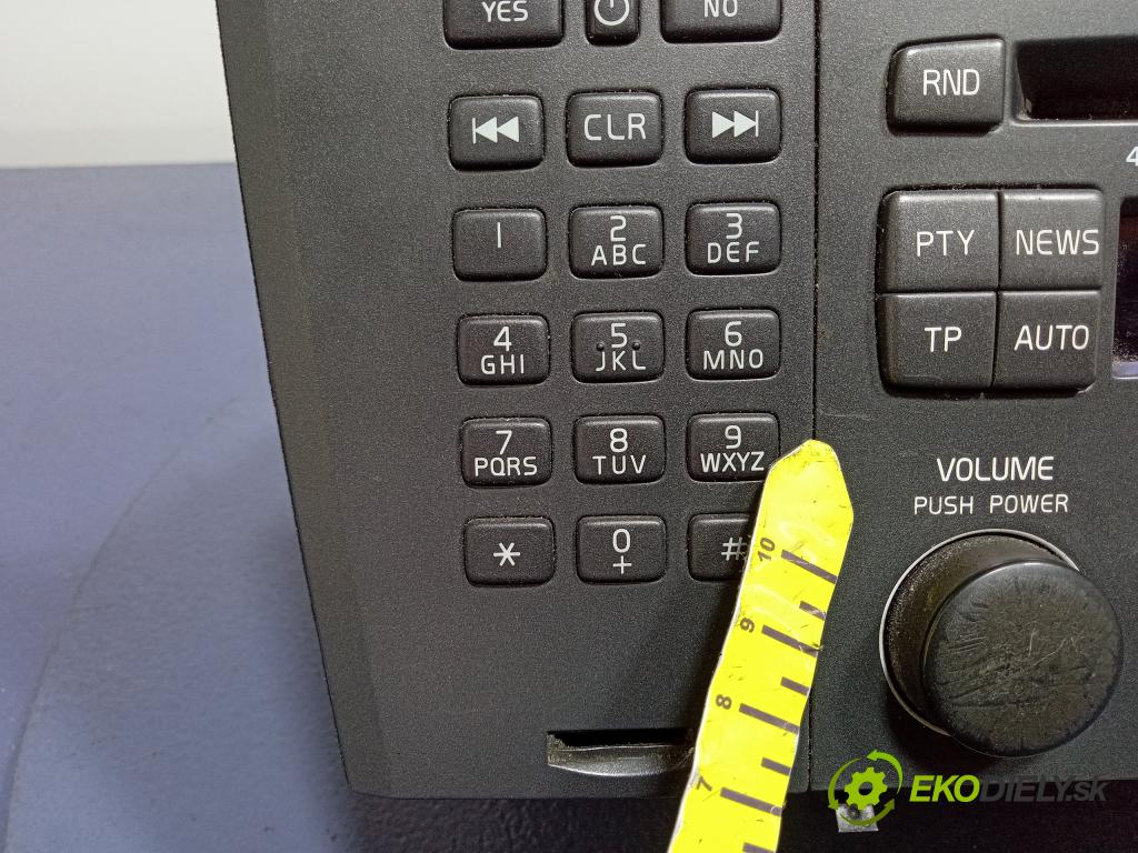 Volvo S60 0 Radio I Navigácia: HU-803