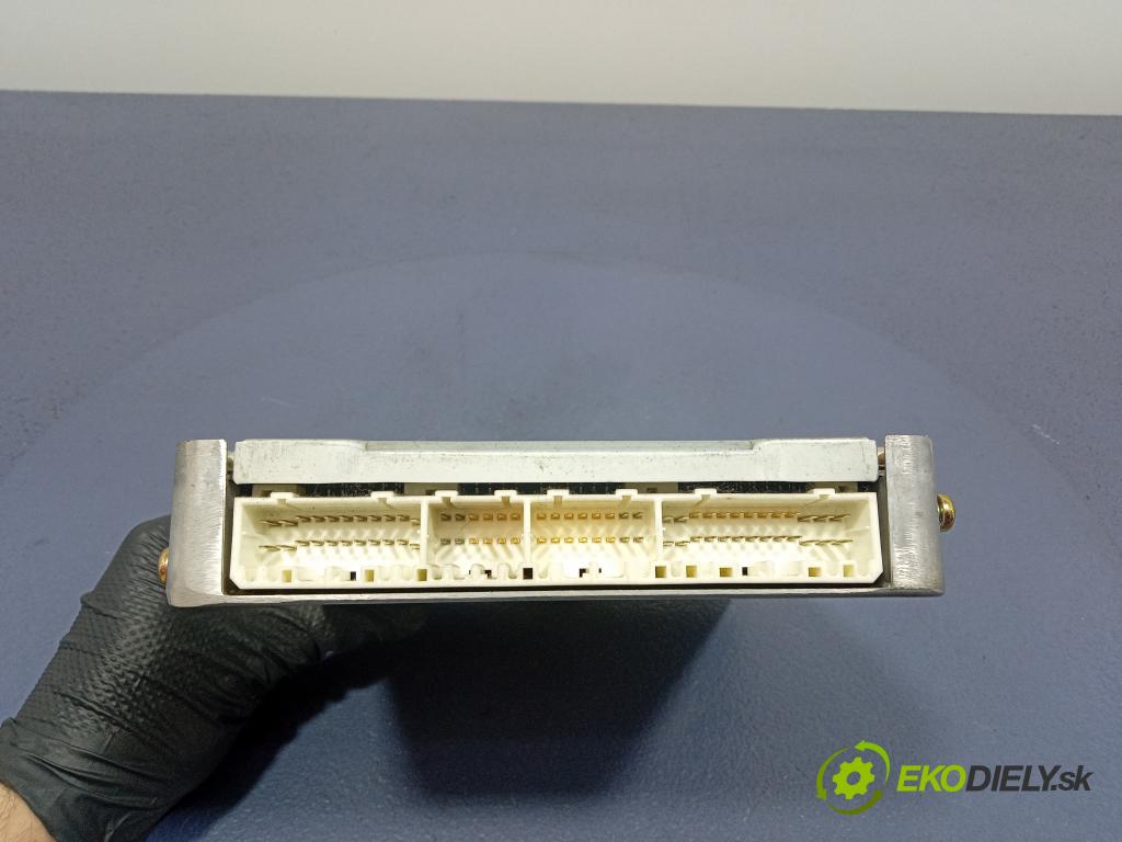 Toyota Yaris verso 2000 riadiaca jednotka Motor: 89661-52280