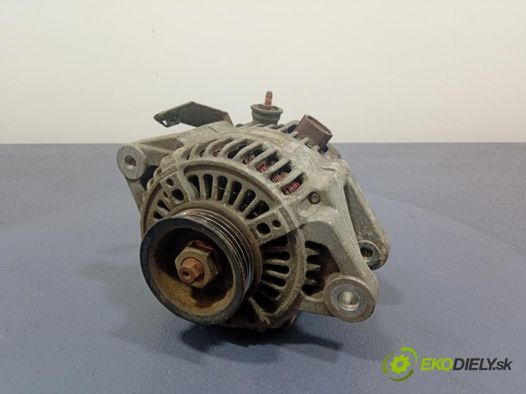 Toyota Yaris verso 2000 Alternator 27060-21020