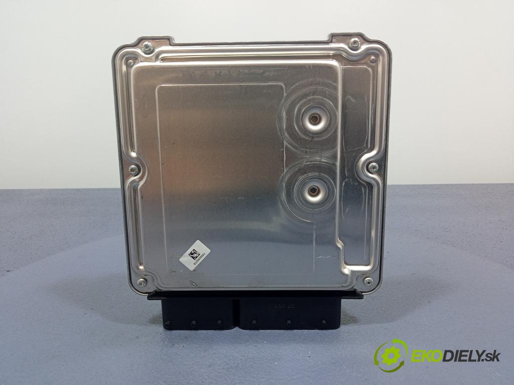 Bmw Seria 5 2012 riadiaca jednotka Motor: 0281019814