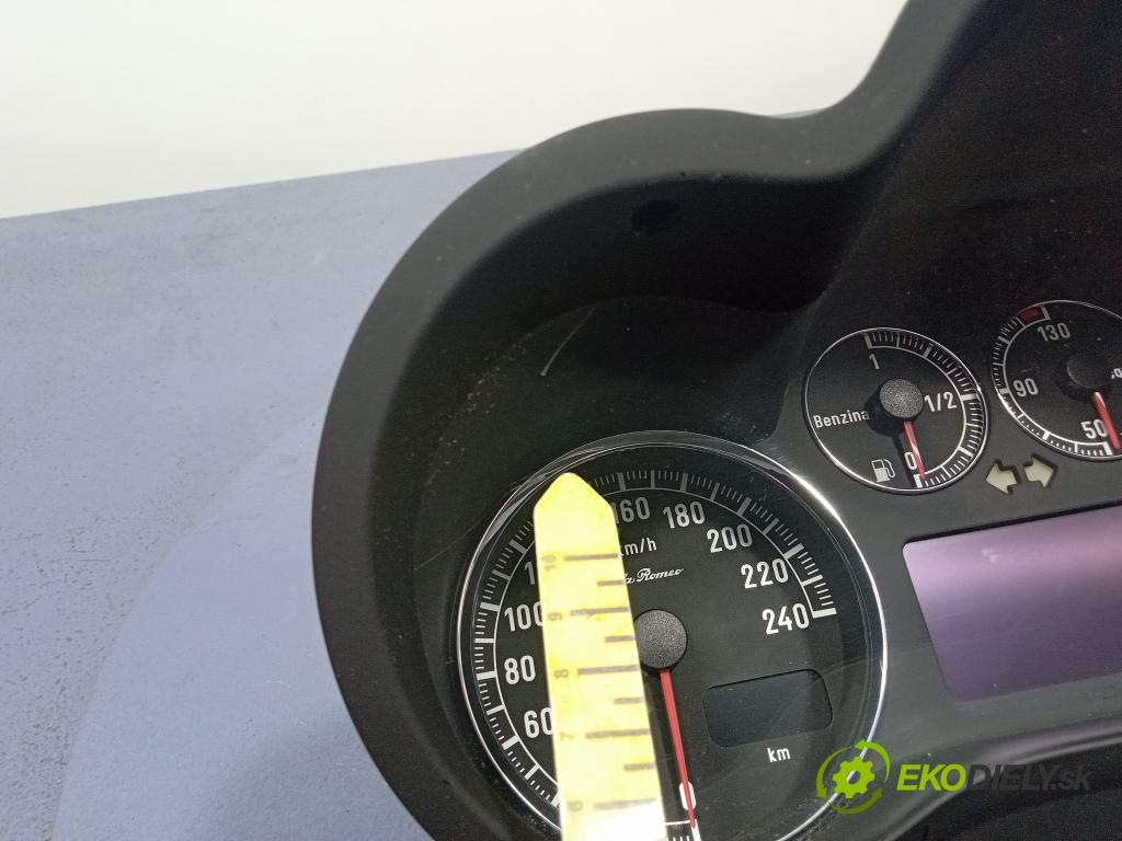 Alfa romeo 147 2005 prístrojovka/ budíky 156063175