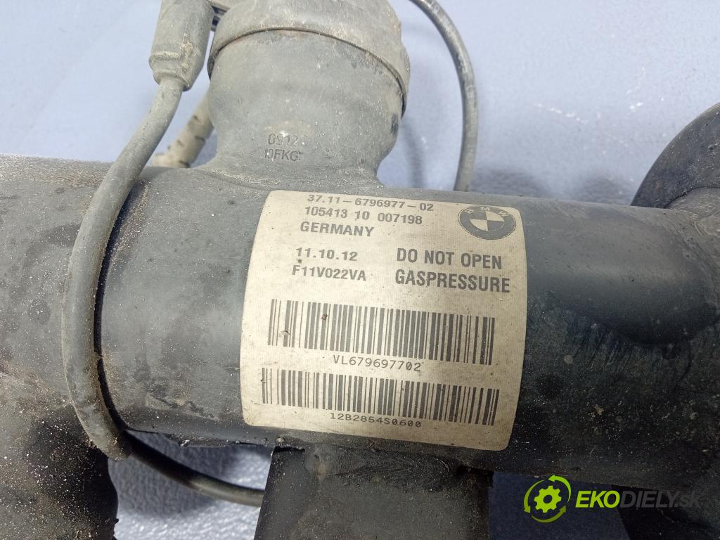 Bmw Seria 5 2012 tlmič Predné Vľavo.: 6796977
