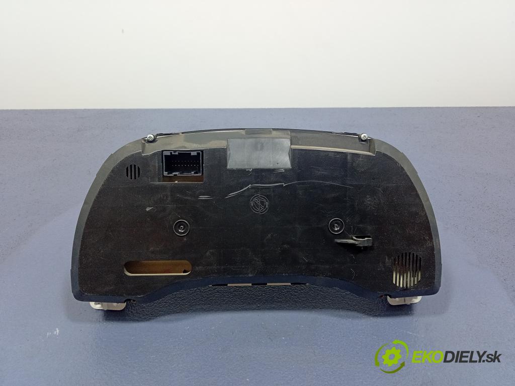 Fiat Panda 2004 prístrojovka/ budíky 46801545