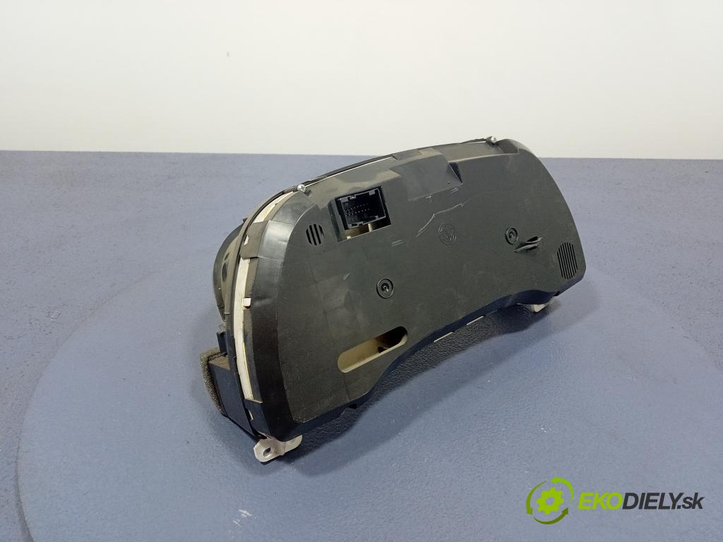 Fiat Panda 2004 prístrojovka/ budíky 46801545