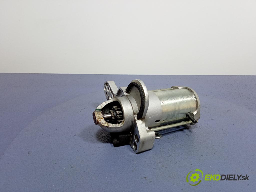 Renault Clio 2022 štartér 233008820R