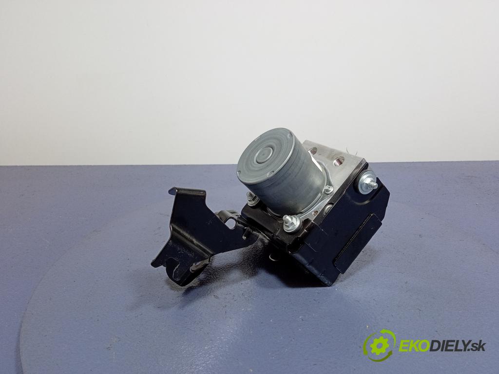 Renault Clio 2022 čerpadlo ABS x 476604695R