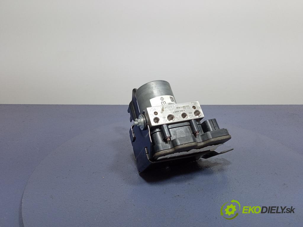 Renault Clio 2022 čerpadlo ABS x 476604695R