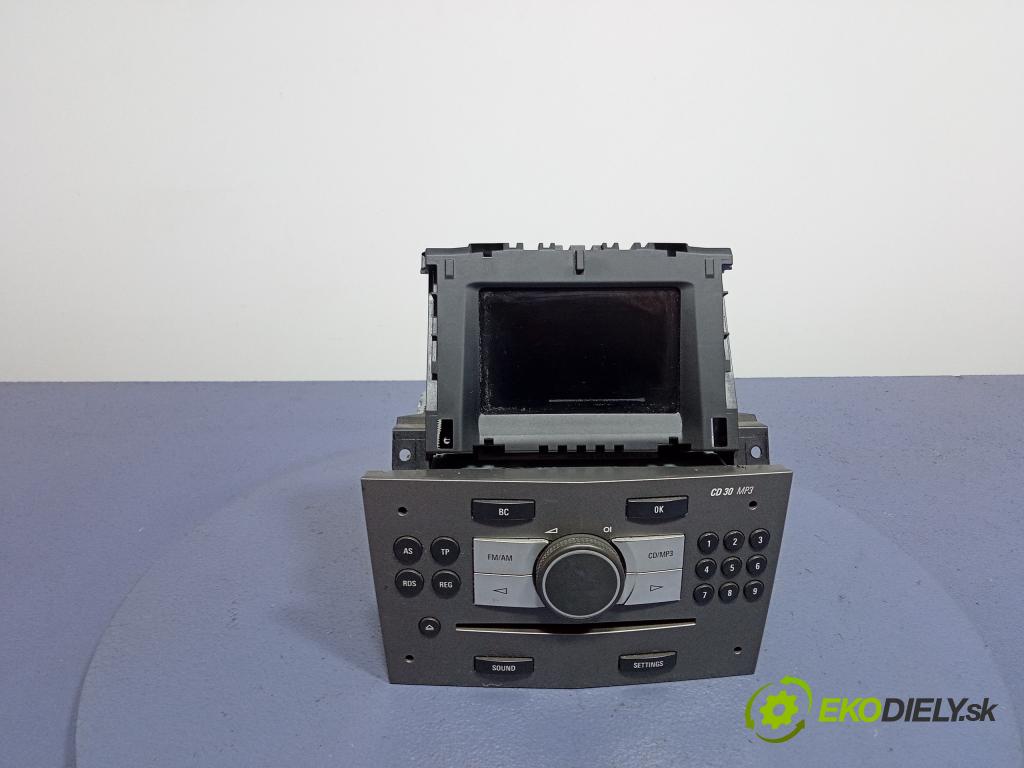 Opel Astra 2006 Radio I Navigácia: 13251048