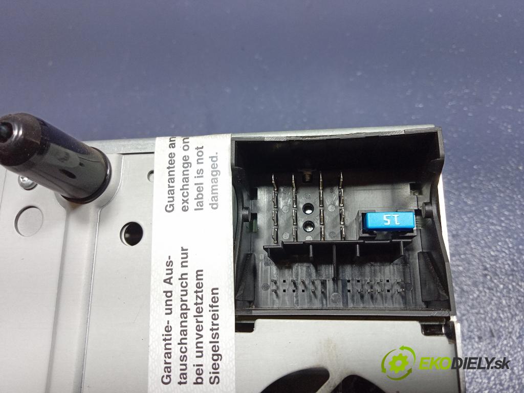 Opel Astra 2006 Radio I Navigácia: 13251048