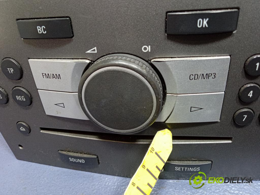 Opel Astra 2006 Radio I Navigácia: 13251048