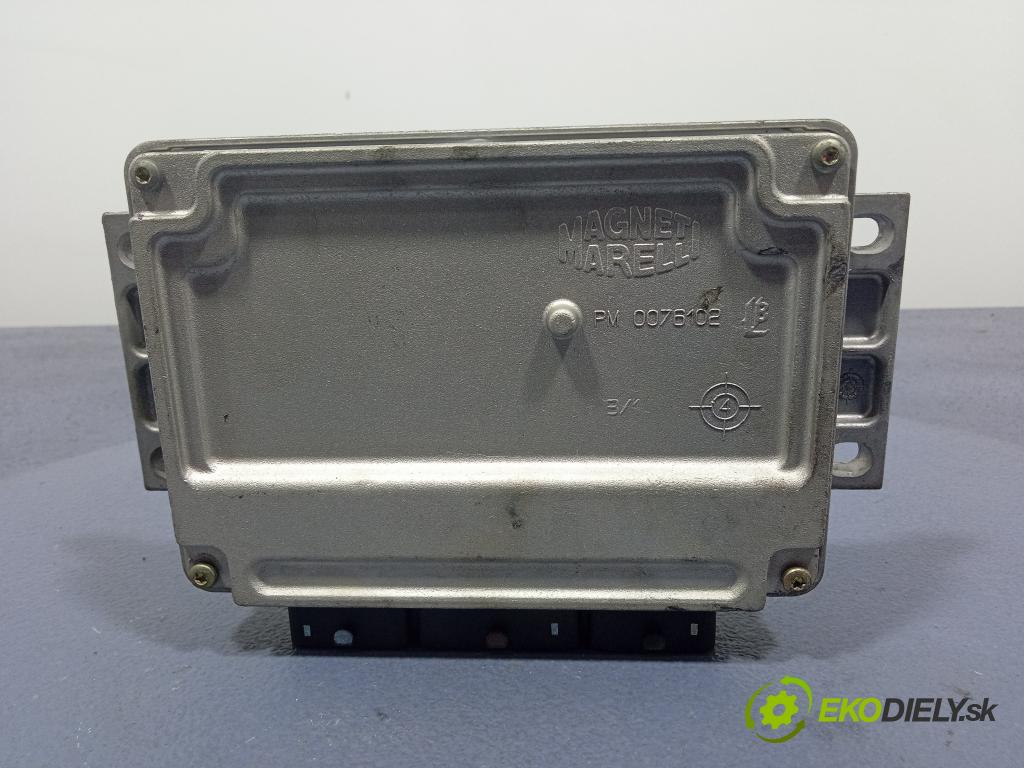 Peugeot 407 2005 riadiaca jednotka Motor: 9656567980