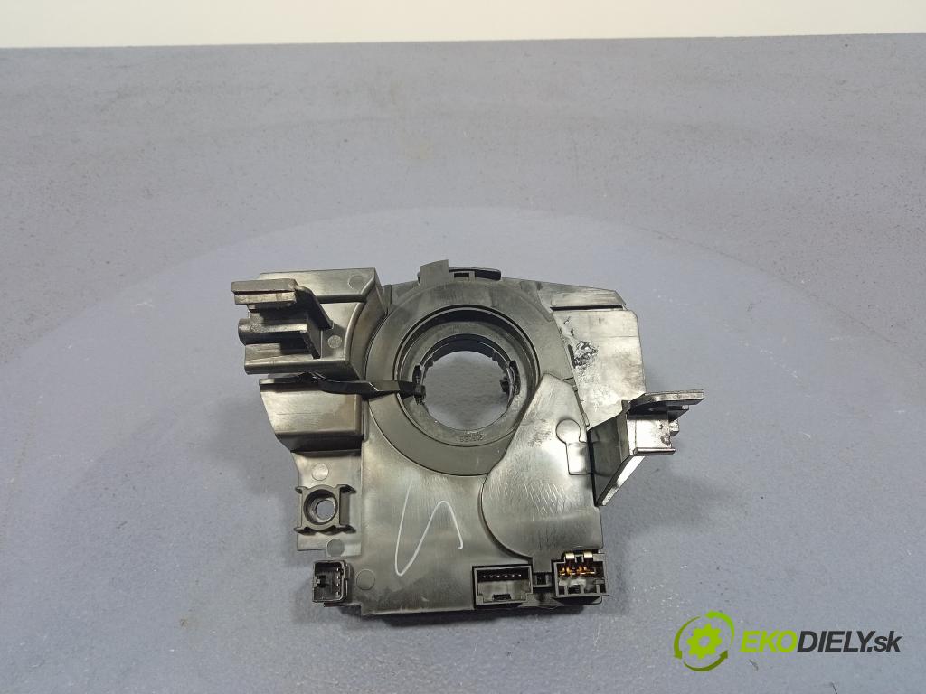 Dodge Caliber 2007 kokpit,pristrojová doska 04672603AF