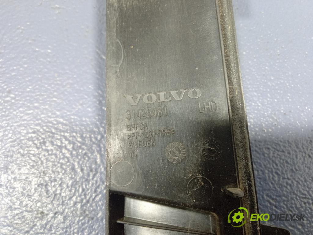 Volvo XC60 2019 torpédo 31425481