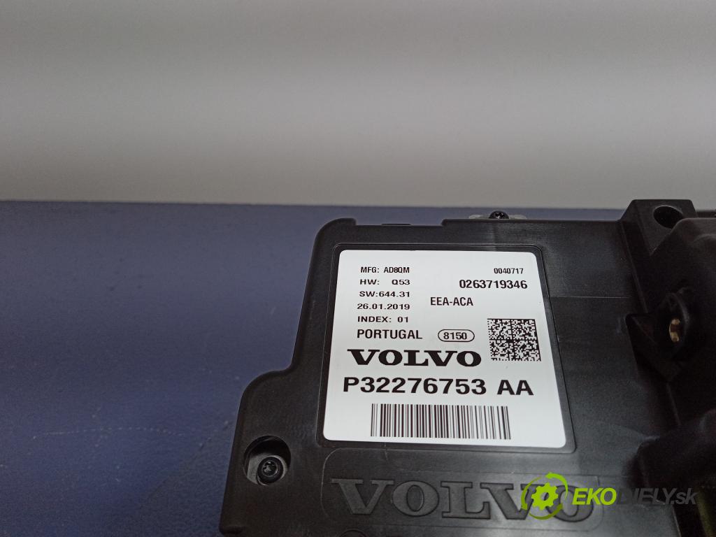 Volvo XC60 2019 prístrojovka/ budíky 32276753