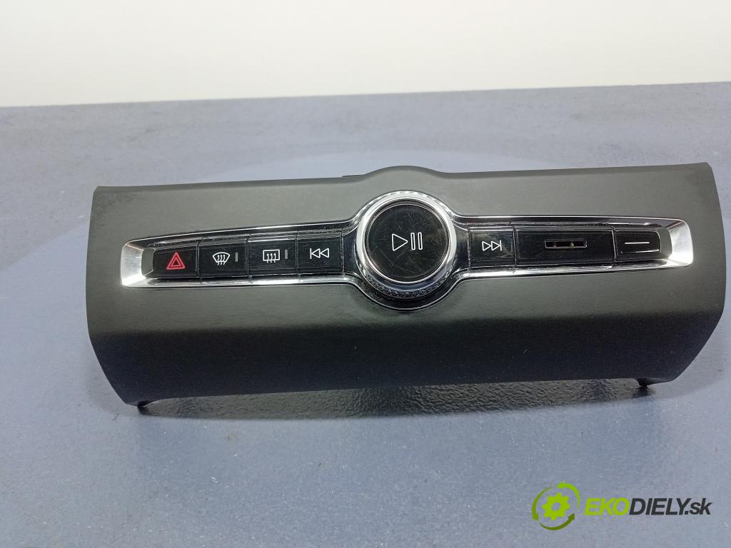 Volvo XC60 2019 Radio I Navigace: 32247465