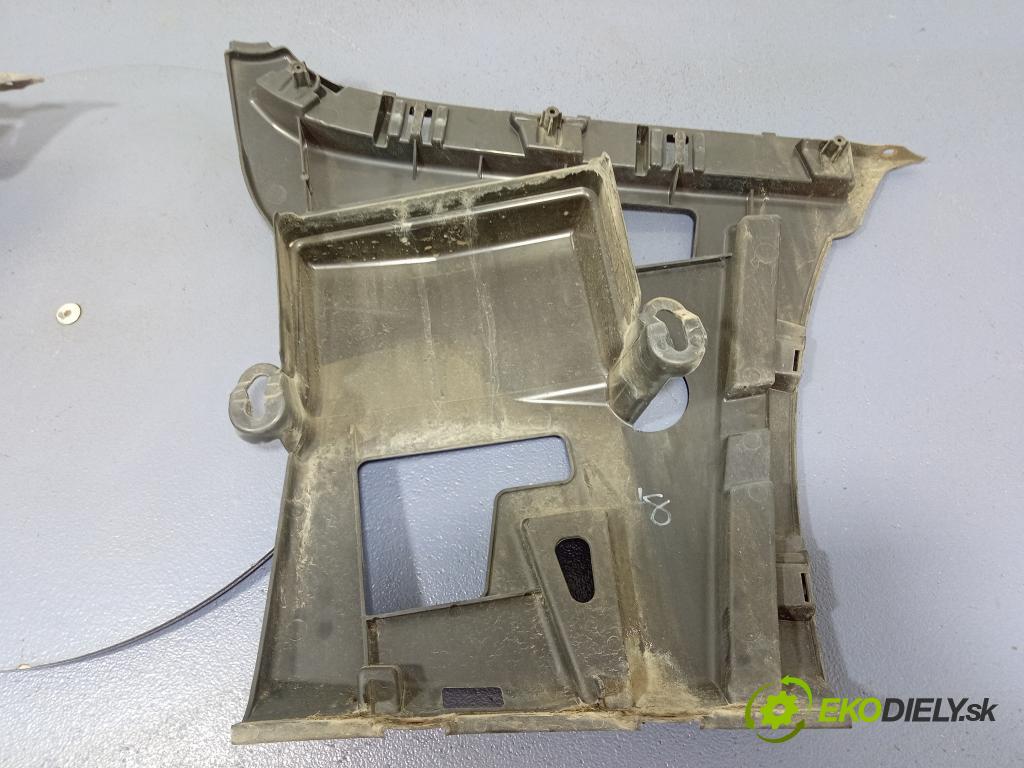 Bmw 320 2012 Upevnění: narazník 7256923 7256924