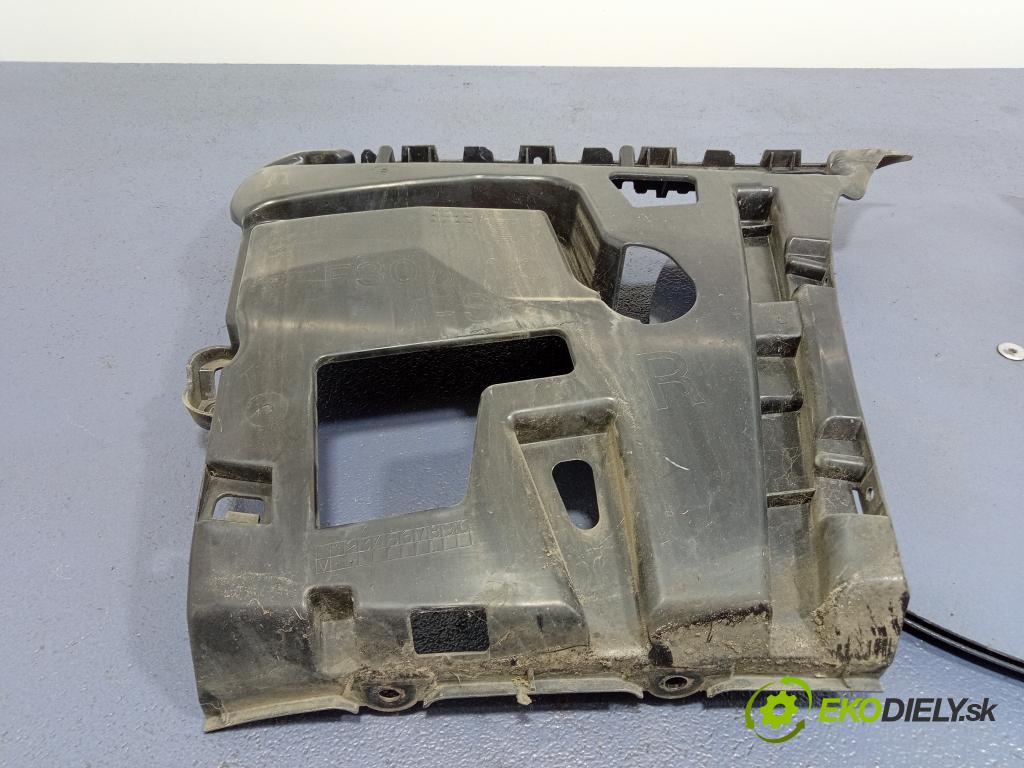 Bmw 320 2012 Upevnění: narazník 7256923 7256924