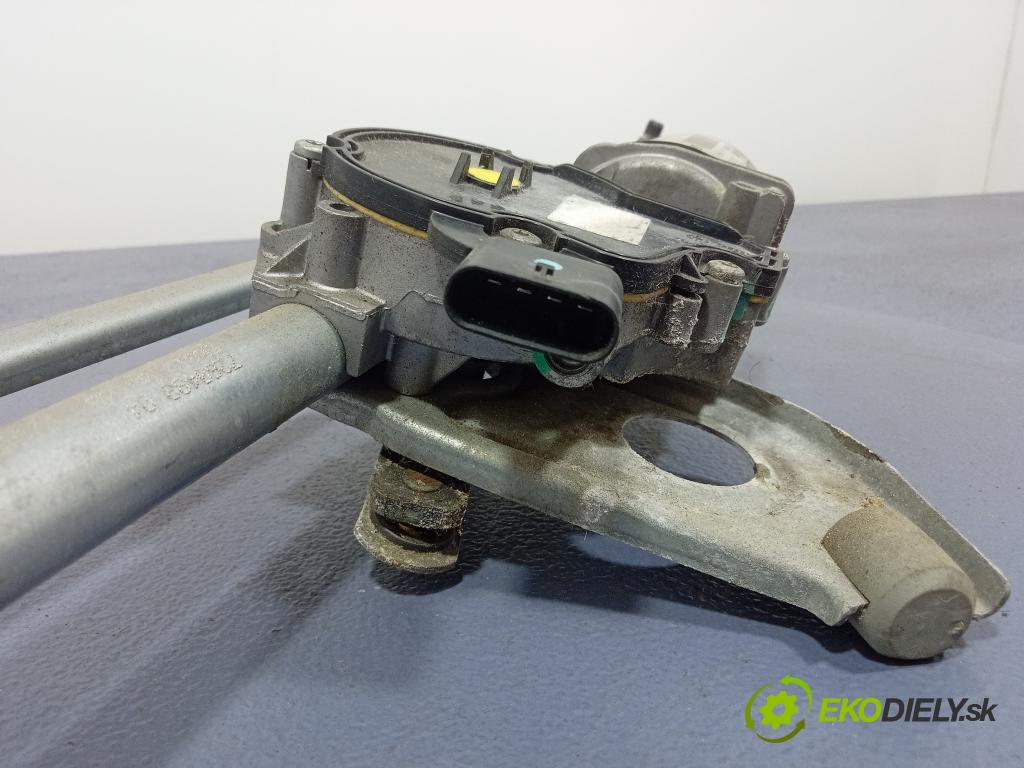 Bmw 320 2012 mechanizmus motor: Stierače: Predné 7260488