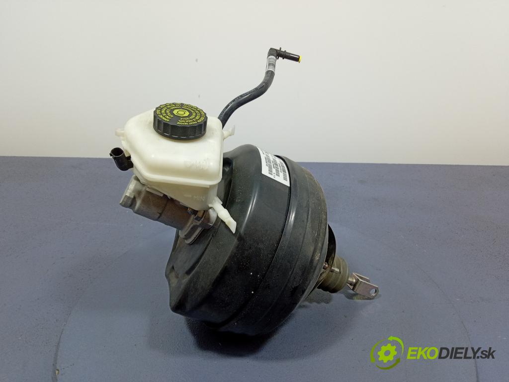 Bmw 320 2012 servo Brzdní: 4081078