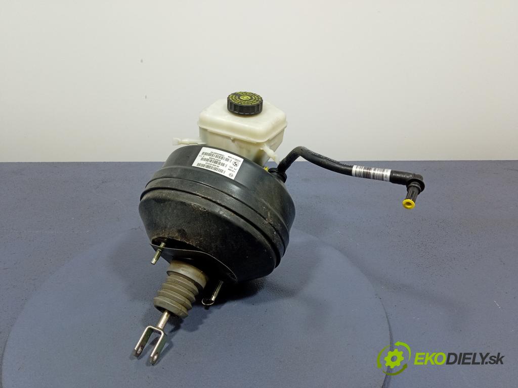 Bmw 320 2012 servo Brzdní: 4081078