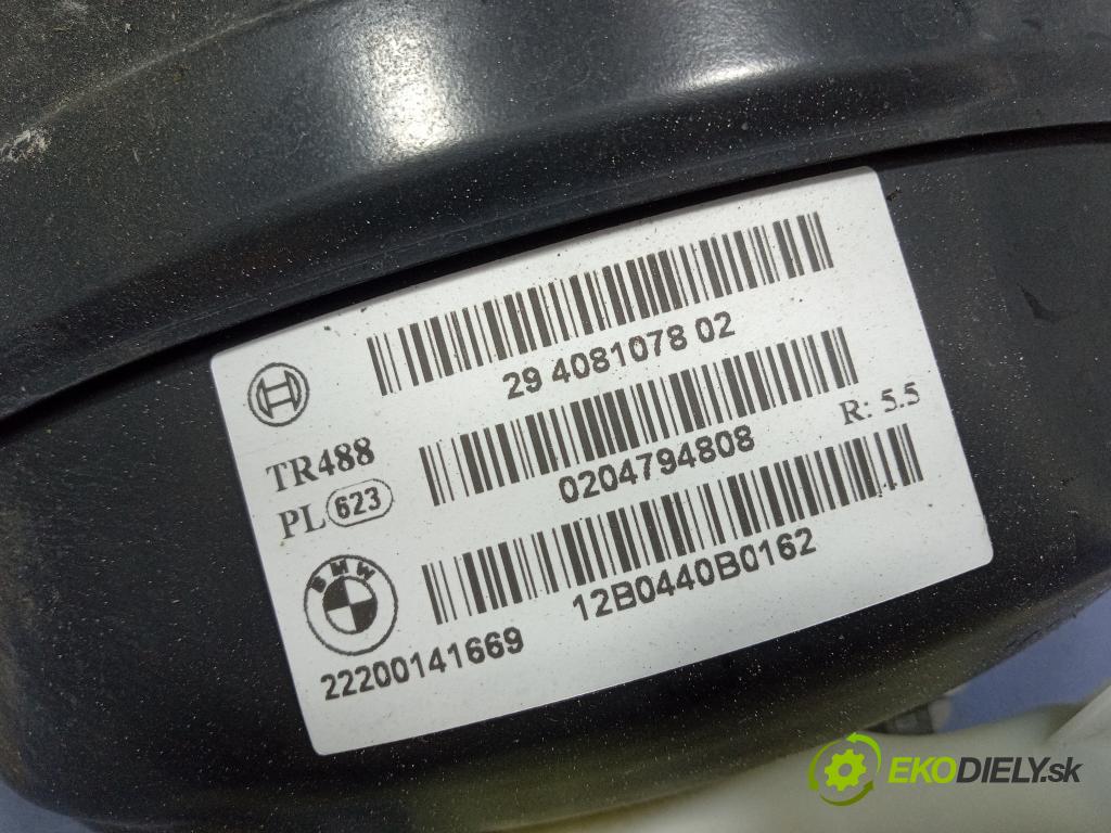 Bmw 320 2012 servo Brzdní: 4081078