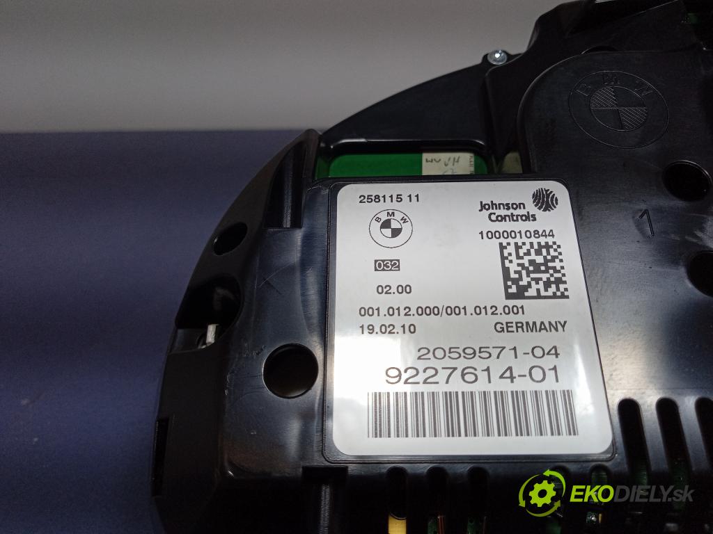 Bmw Seria 5 2010 prístrojovka/ budíky 9227614