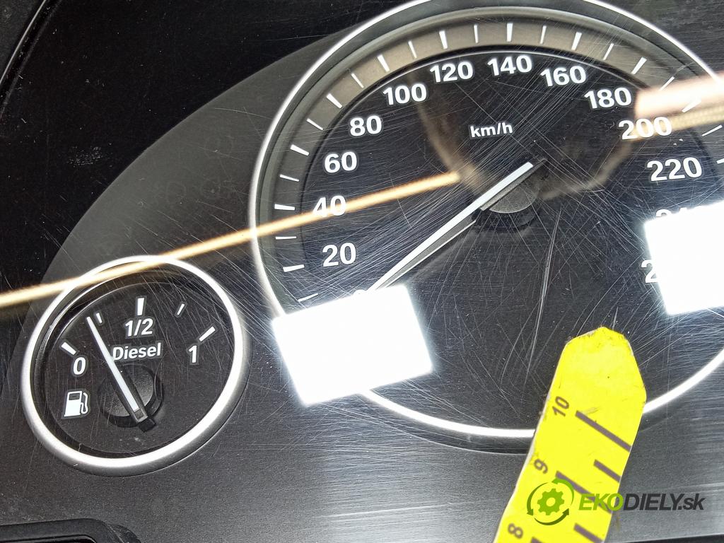 Bmw Seria 5 2010 prístrojovka/ budíky 9227614