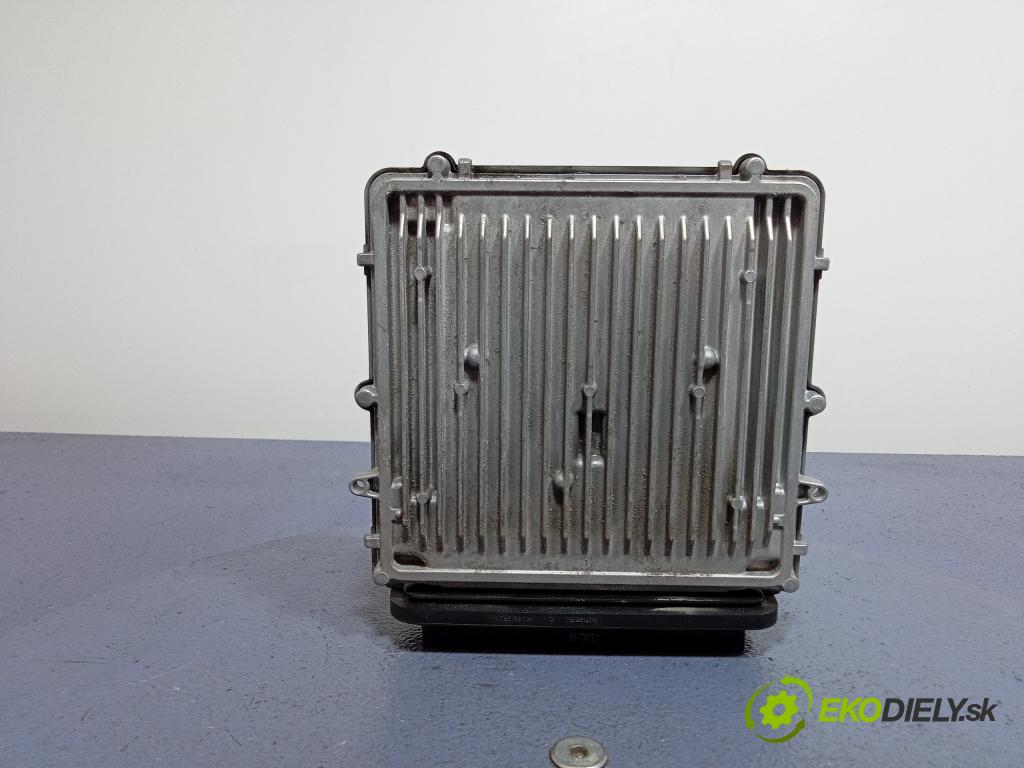 Bmw Seria 5 2010 riadiaca jednotka Motor: 0281017081