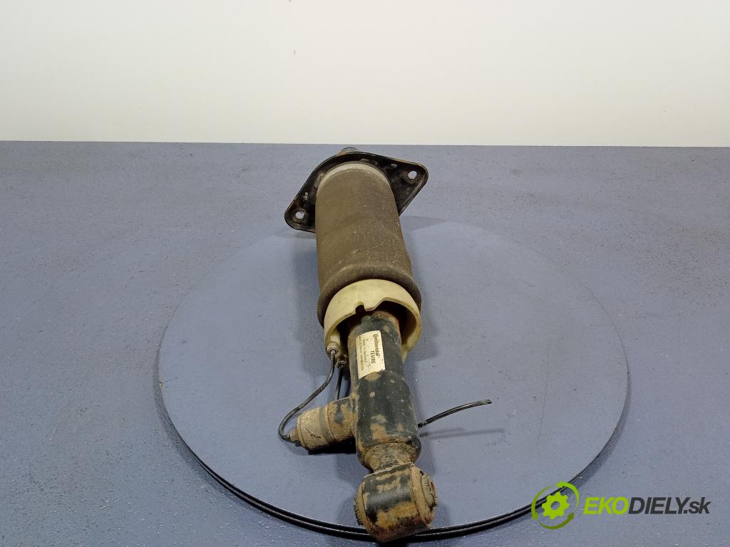 Audi A6 2004 airbag Pozastavenia: 4Z7616019A