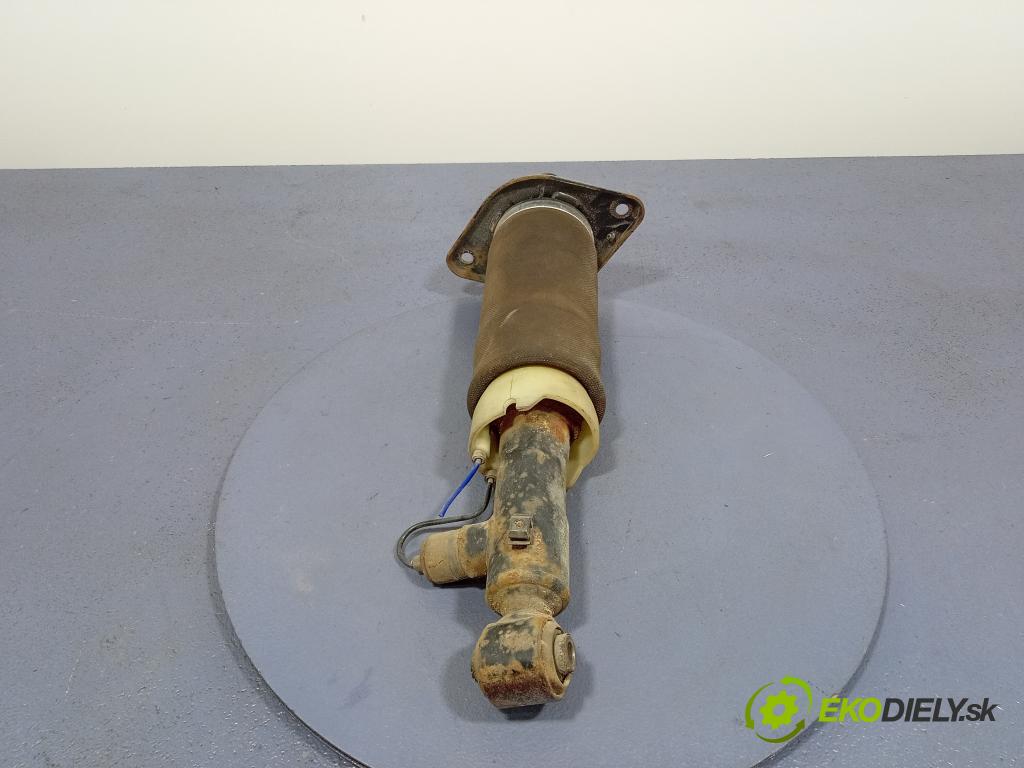 Audi A6 2004 airbag Pozastavenia: 4Z7616020A