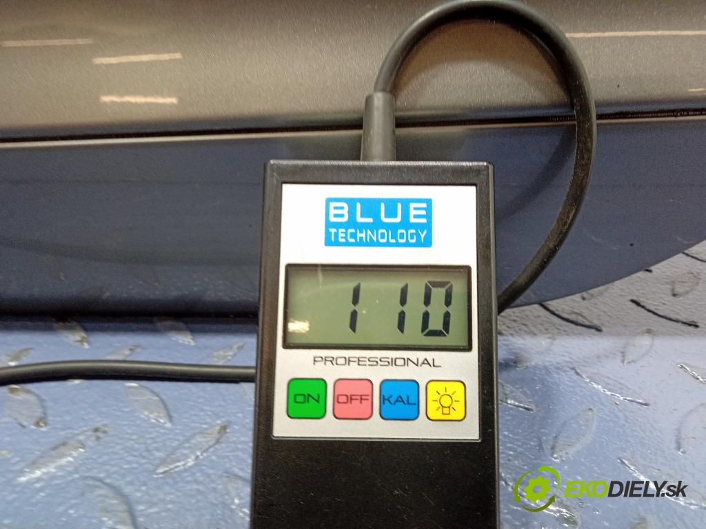 Audi A6 2006 dvere zad Vľavo: 01