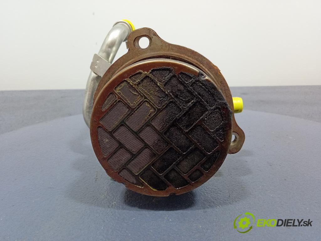 Renault Trafic 2021 Chladič EGR 147354591R