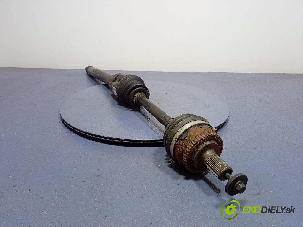 Volvo S60 2004 poloos Prava: Predné 1385127