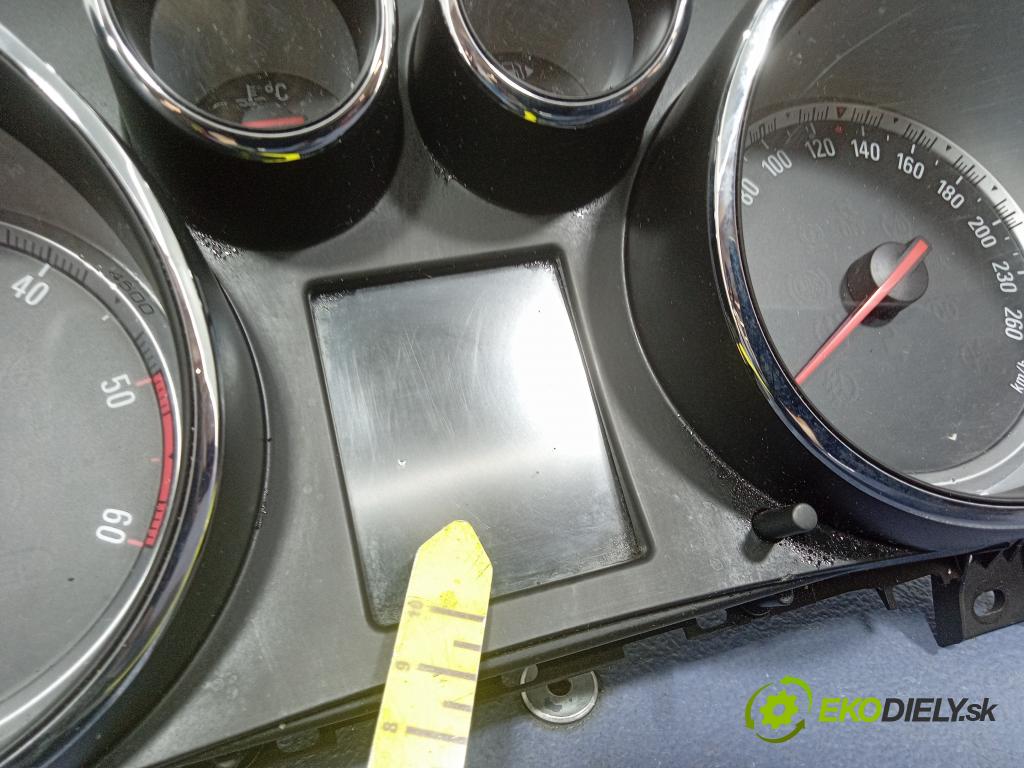 Opel Insignia 2010 prístrojovka/ budíky 20970768