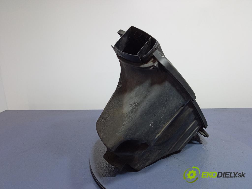 Bmw Seria 3 2006 obal Filtre: Vzduch: 8594558