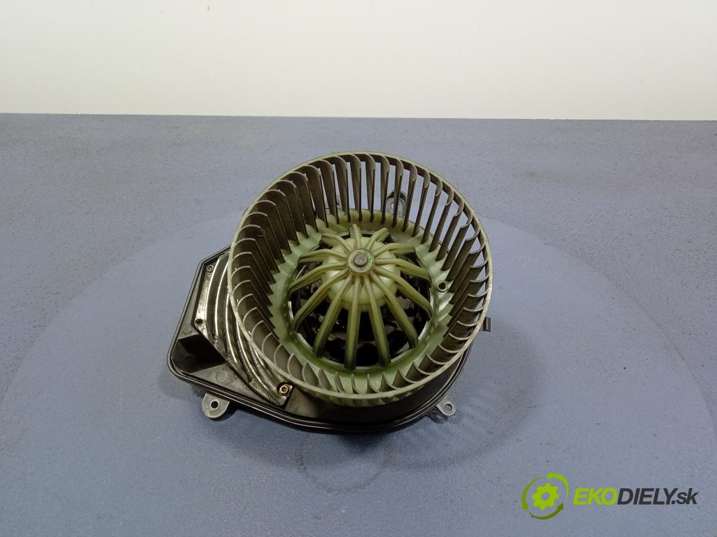 Audi A4 2000 ventilátor Vzduch: 74.022.123.3F