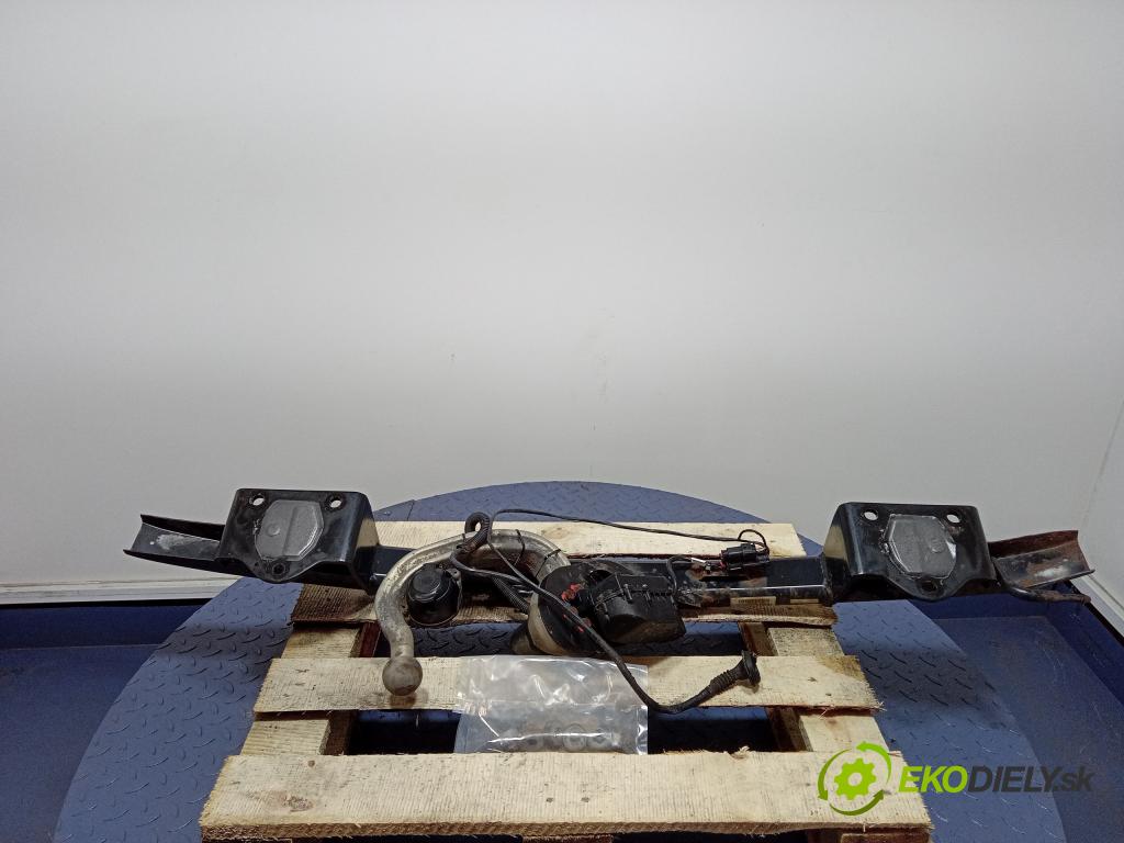 Bmw Seria 3 2006 oko Do Přívěsy 6767173