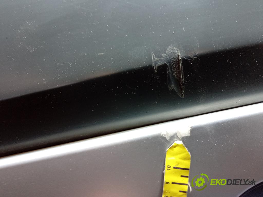 Skoda Octavia 2008 nárazník zad 01