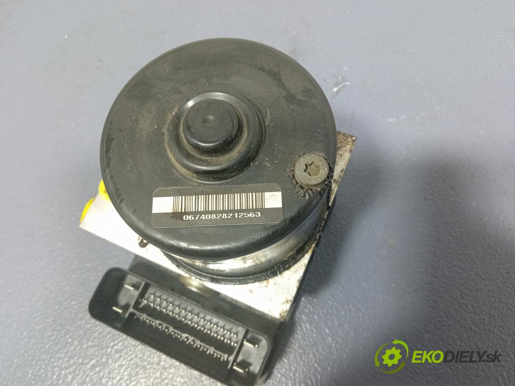 Mazda 5 2006 čerpadlo ABS x 06.2109-0597.3
