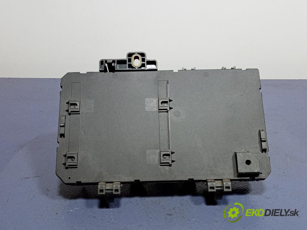 Opel Astra 2004 skrinka Poistky: 13181276