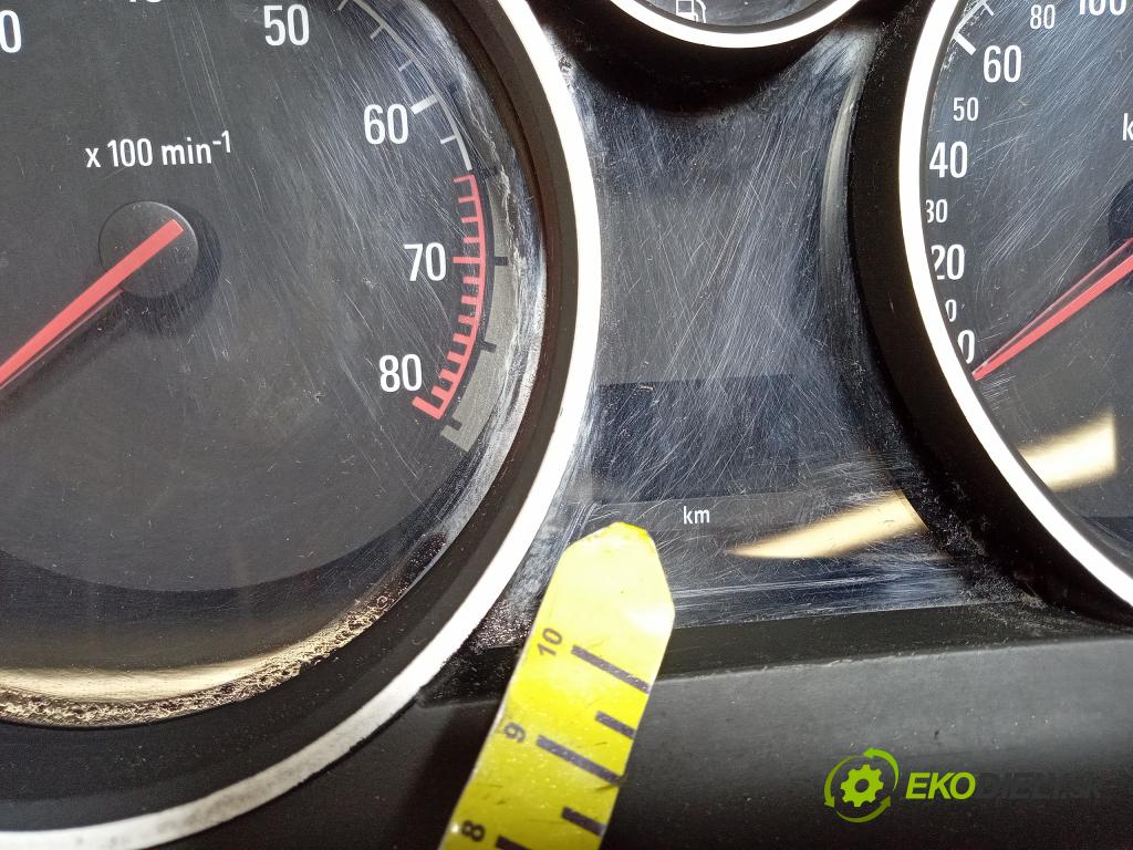 Opel Astra 2004 prístrojovka/ budíky 13172010