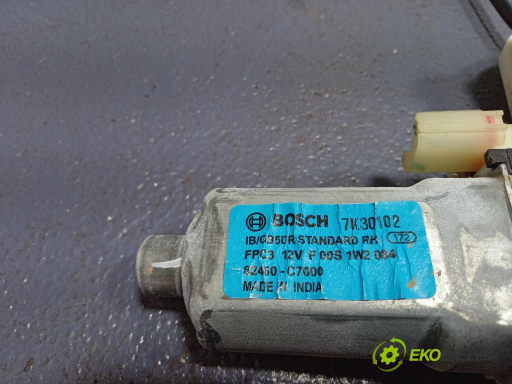 Hyundai I20 2018 mechanismus stahování Sklenka: Zad: v pravo: 83402-C7010