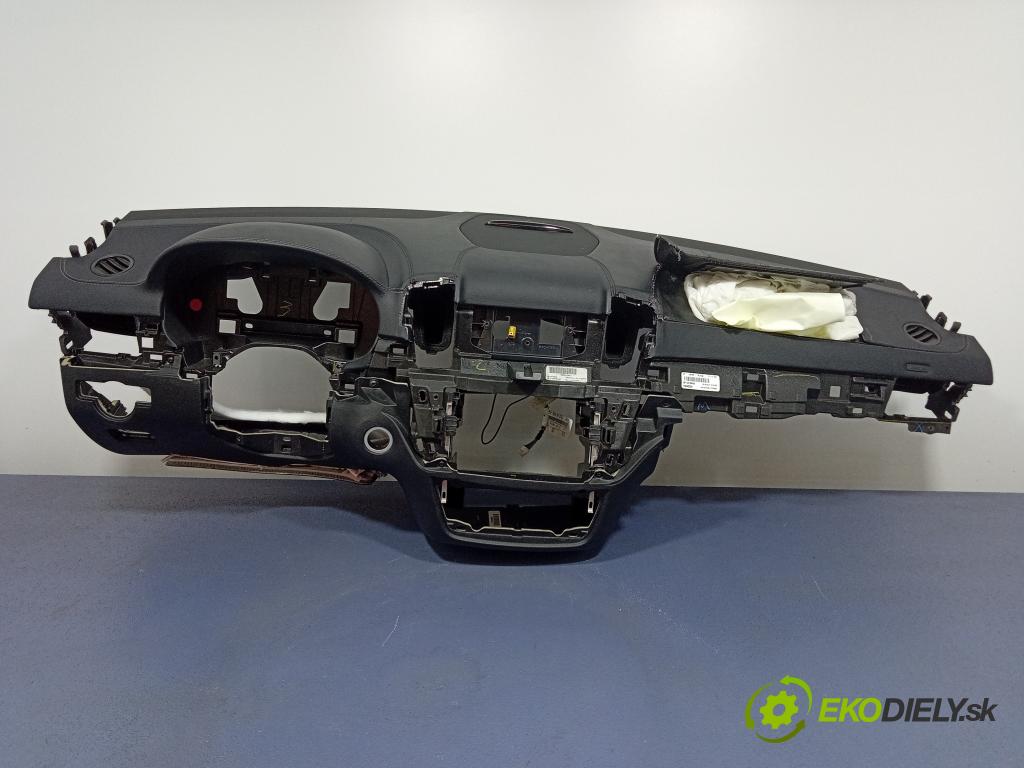 Mercedes GLS-Klasa 2016 kokpit,pristrojová doska A2926800087