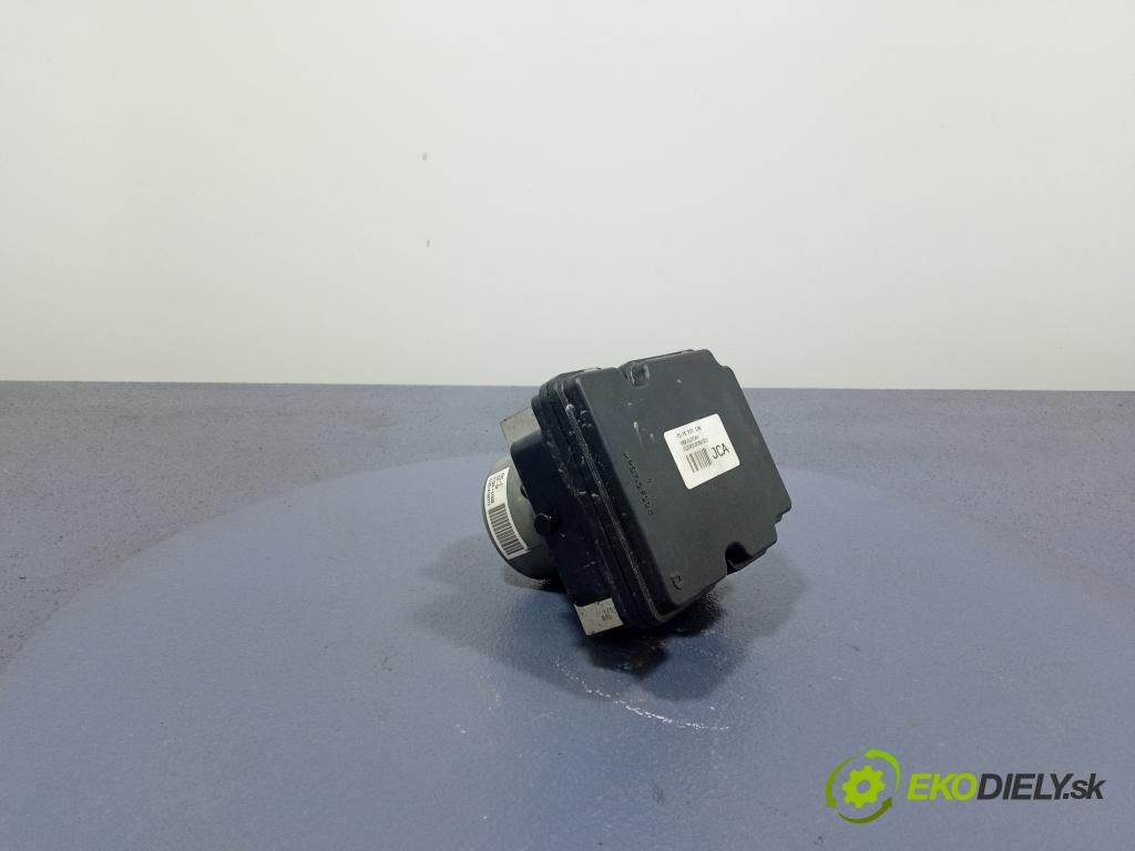 Kia Ceed 2022 čerpadlo ABS x J7589-36500