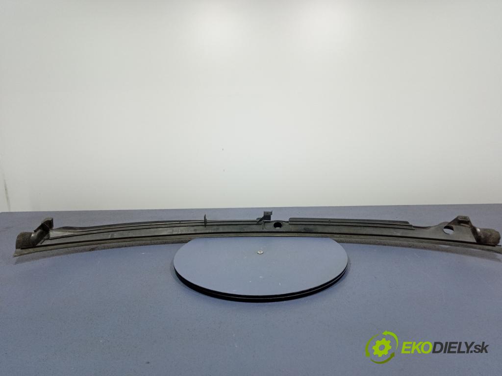 Audi A6 2004 torpédo 4B1819403C