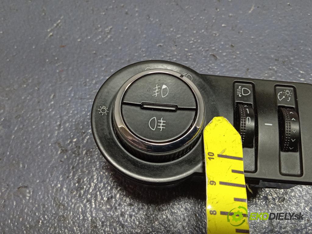 Opel Astra 2017 Přepínač Světel: 13268703